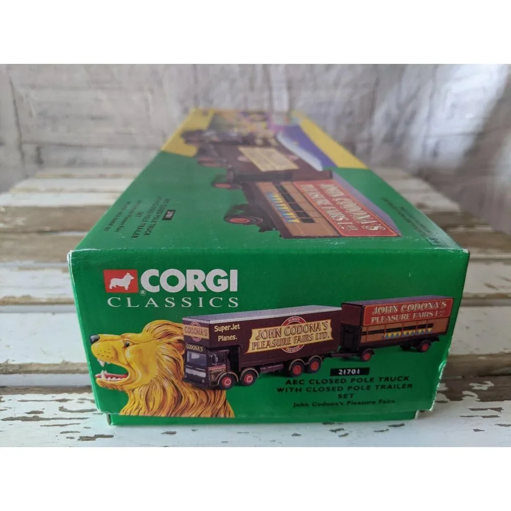 Corgi‎ 21701 AEC close pull truck closed trailer Jo